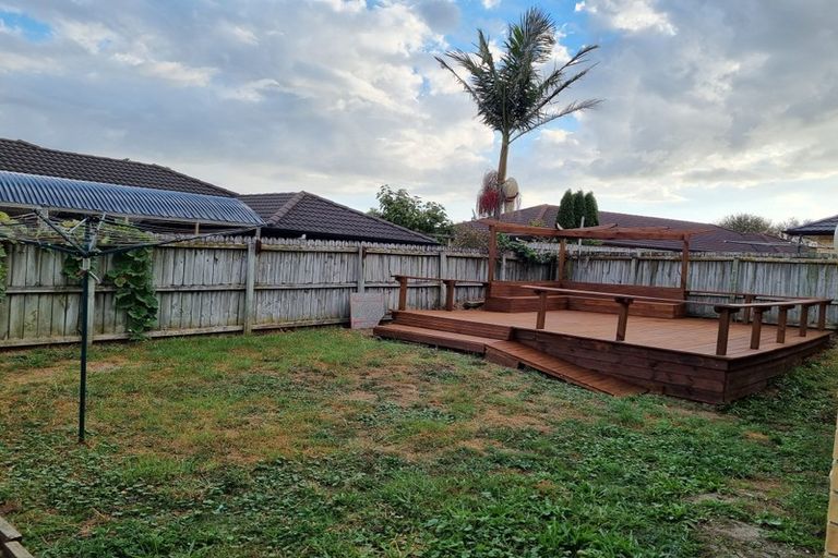 Photo of property in 37 Innisowen Place, Flat Bush, Auckland, 2019