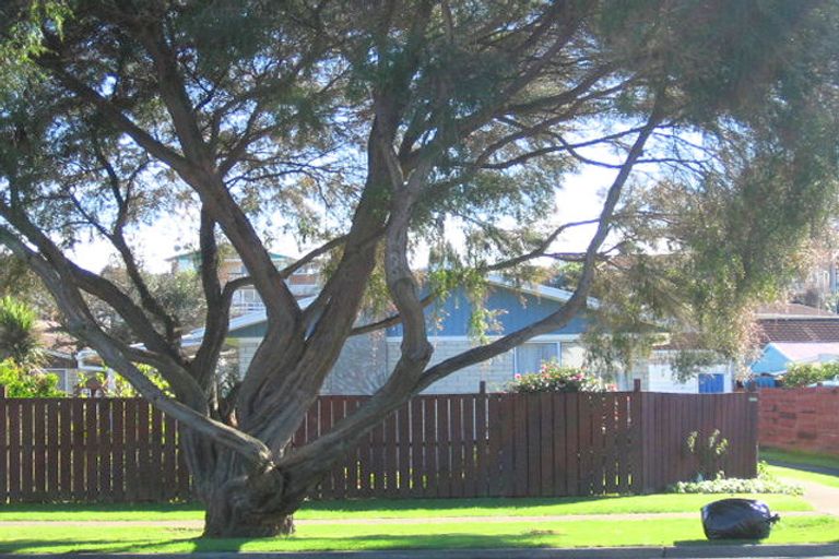 Photo of property in 104 Whatawhata Road, Dinsdale, Hamilton, 3204