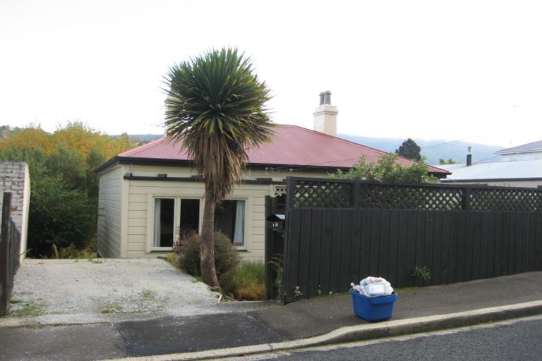 Photo of property in 19 Font Street, Kaikorai, Dunedin, 9010
