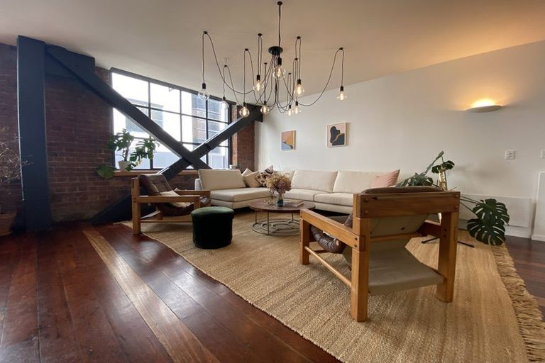 Photo of property in Bond Store Apartments, 8f Egmont Street, Te Aro, Wellington, 6011