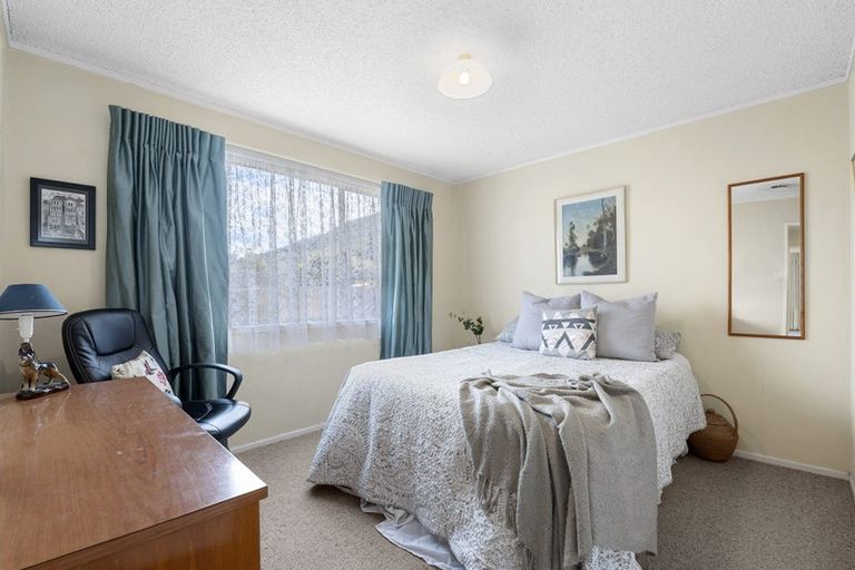 Photo of property in 19a Fairview Road, Western Heights, Rotorua, 3015