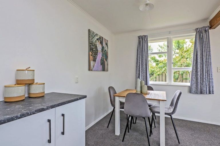 Photo of property in 25 Tasman Street, Havelock North, 4130