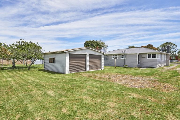 Photo of property in 62 Ellesmere Crescent, Highbury, Palmerston North, 4412