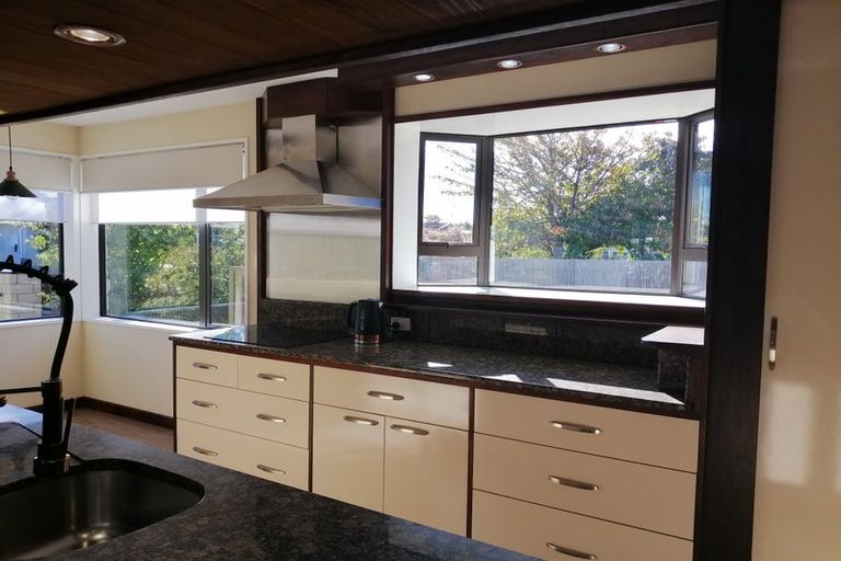 Photo of property in 14 Gibbs Drive, Woodend, 7610