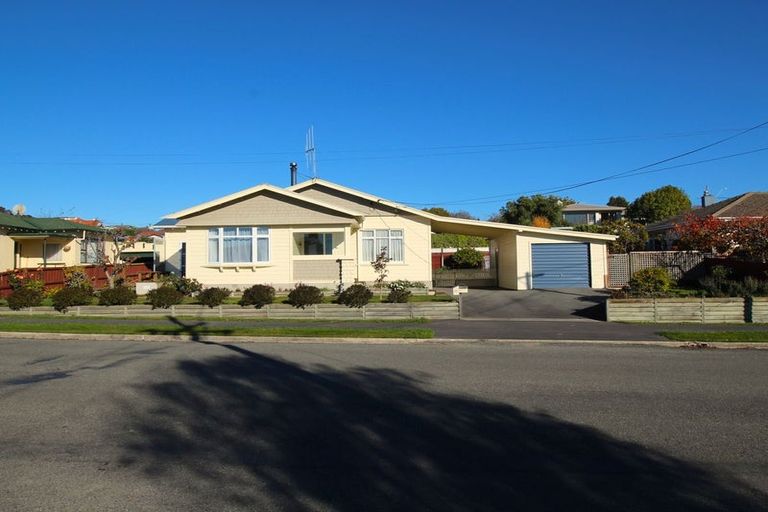 Photo of property in 69 Test Street, South Hill, Oamaru, 9400