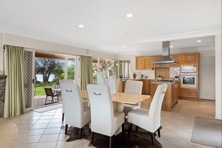 Photo of property in 30 Sanctuary Point, Sunnyhills, Auckland, 2010