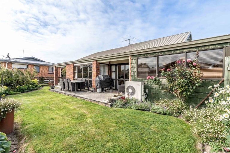 Photo of property in 24 Waterford Drive, Winton, 9720