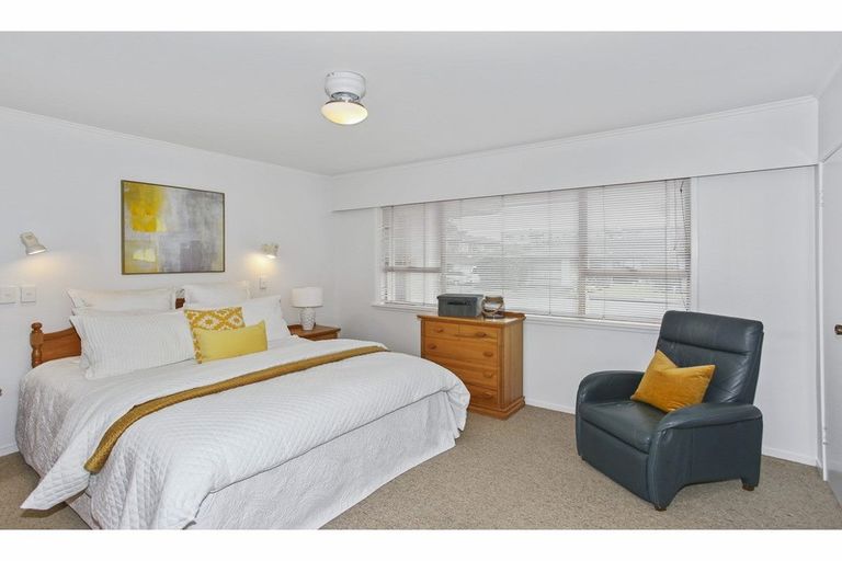 Photo of property in 21 Brynbela Court, Papakura, 2110