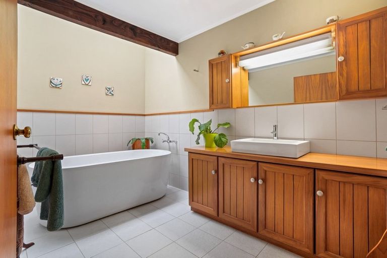 Photo of property in 1254 Pipiwai Road, Ruatangata West, Whangarei, 0176