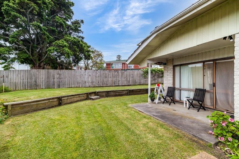 Photo of property in 3/11 Abercrombie Street, Howick, Auckland, 2014