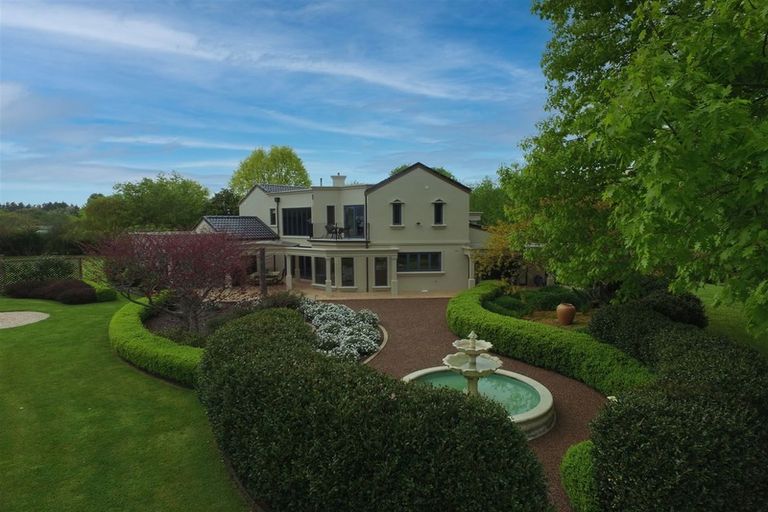 Photo of property in 203 Athlone Drive, Cambridge, 3434