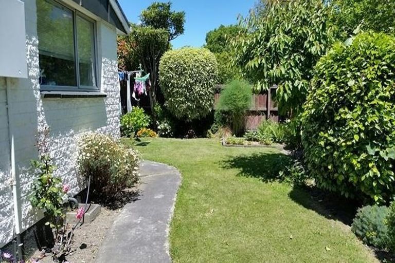 Photo of property in 1/16 Grove Road, Addington, Christchurch, 8024