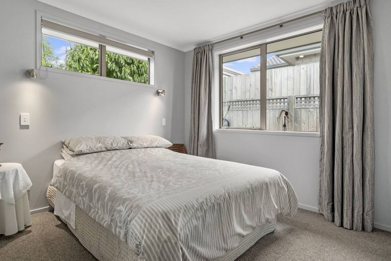 Photo of property in 16 Vista Close, Omokoroa, 3114