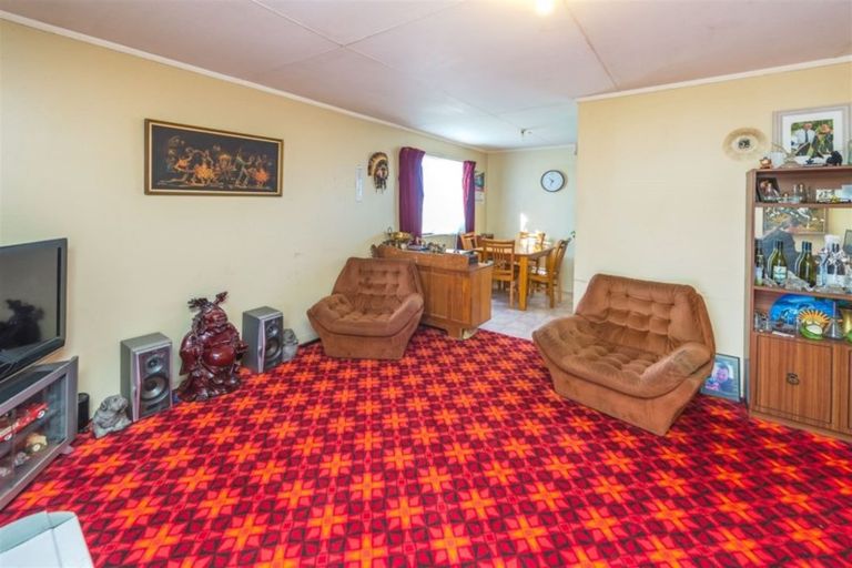 Photo of property in 38 Tongariro Street, Castlecliff, Wanganui, 4501