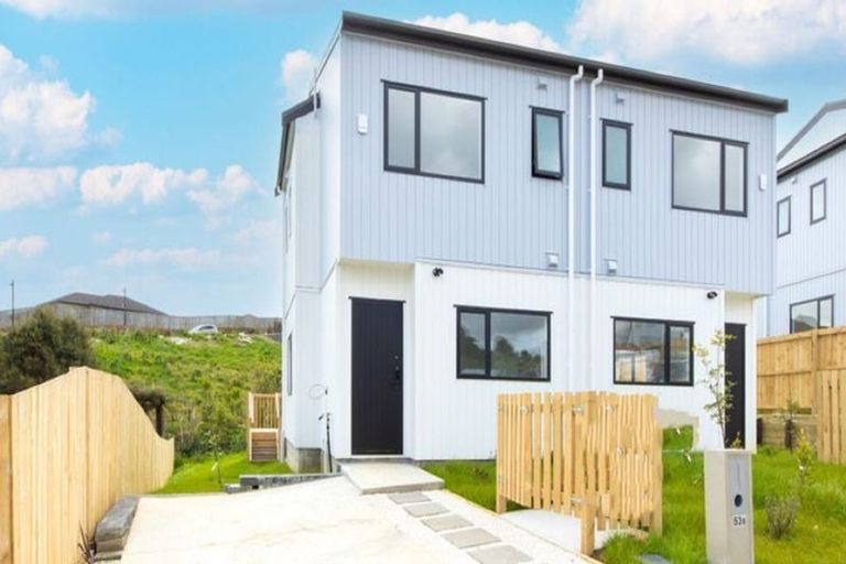 Photo of property in 53a Crestview Rise, Papakura, 2110