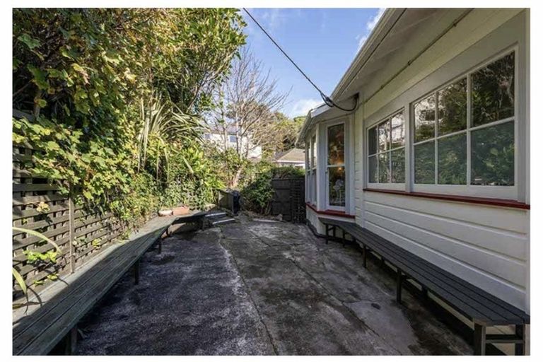 Photo of property in 26 Disley Street, Highbury, Wellington, 6012