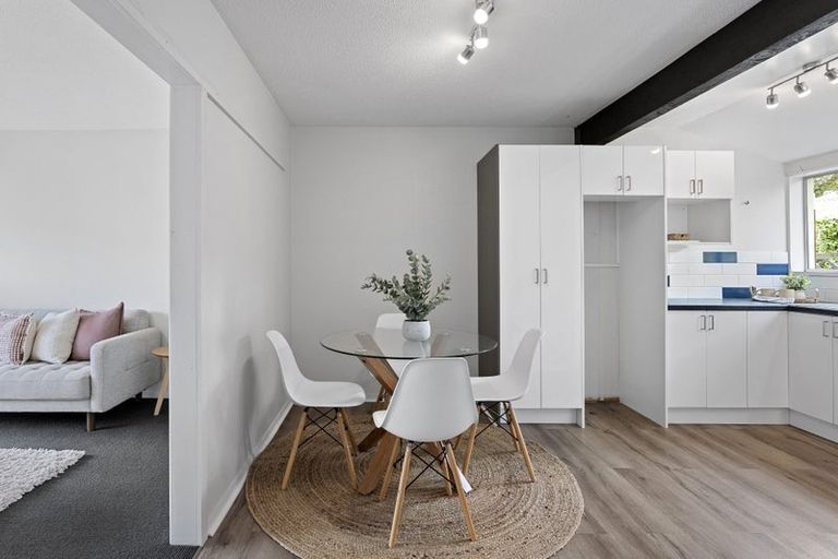 Photo of property in 2/321 Wairakei Road, Burnside, Christchurch, 8053