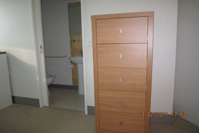 Photo of property in Urbane Apartments, 24/29 Webb Street, Mount Cook, Wellington, 6011