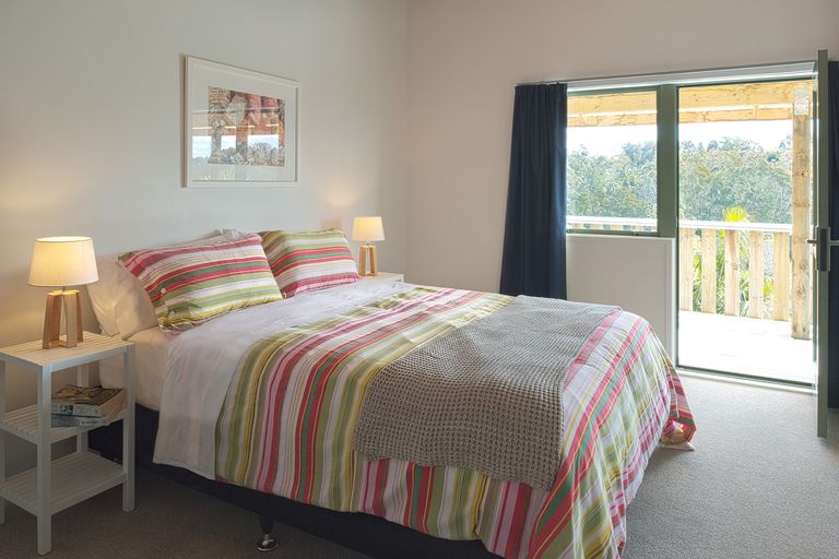 Photo of property in 9 Greenview Heights, Kerikeri, 0230