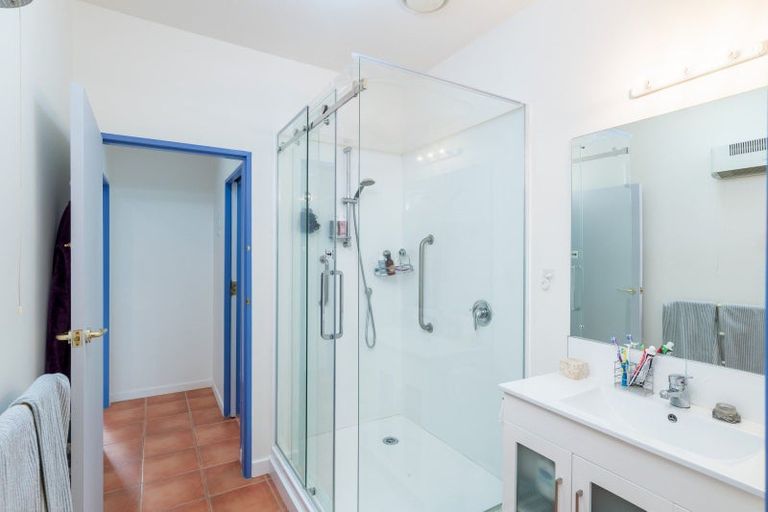 Photo of property in 100 Mcleod Street, Elderslea, Upper Hutt, 5018