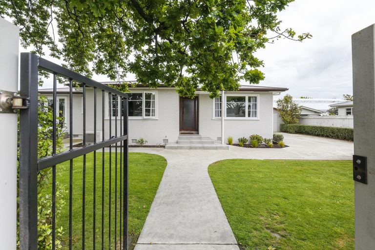 Photo of property in 134 Cook Street, West End, Palmerston North, 4410