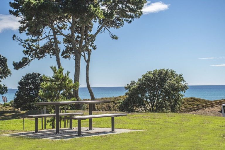 Photo of property in 6 Tatahi Cove, Papamoa Beach, Papamoa, 3118