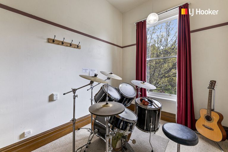 Photo of property in 504 Queens Drive, Dunedin Central, Dunedin, 9016