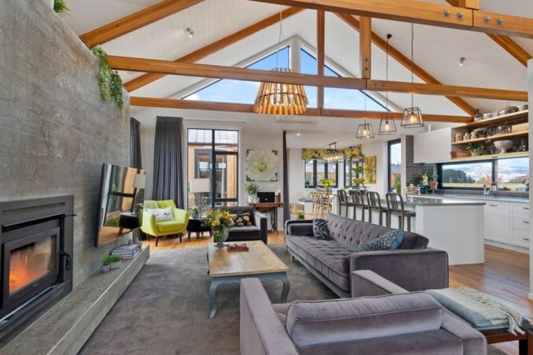 Photo of property in 59 Charwell Lane, Prebbleton, 7676