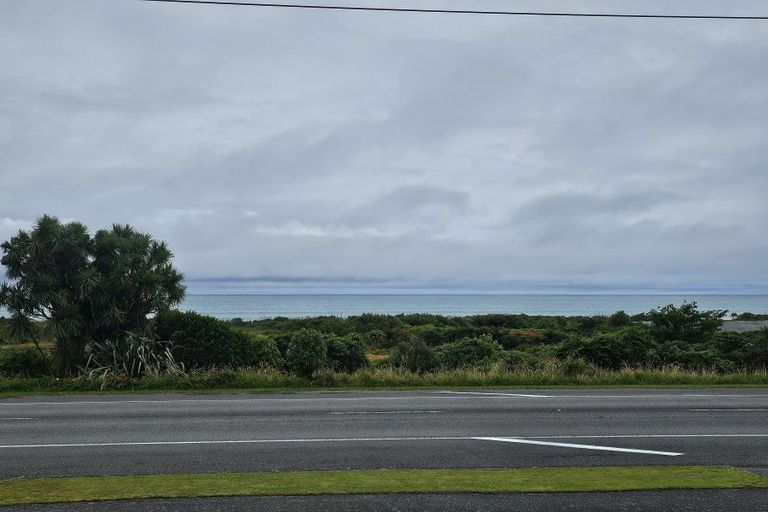 Photo of property in 151 Main South Road, Karoro, Greymouth, 7805