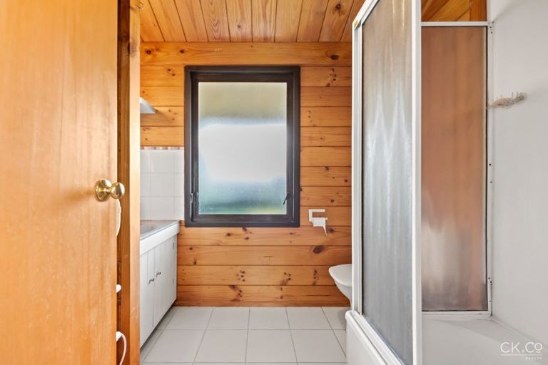 Photo of property in 3 Euclid Grove, Kelson, Lower Hutt, 5010