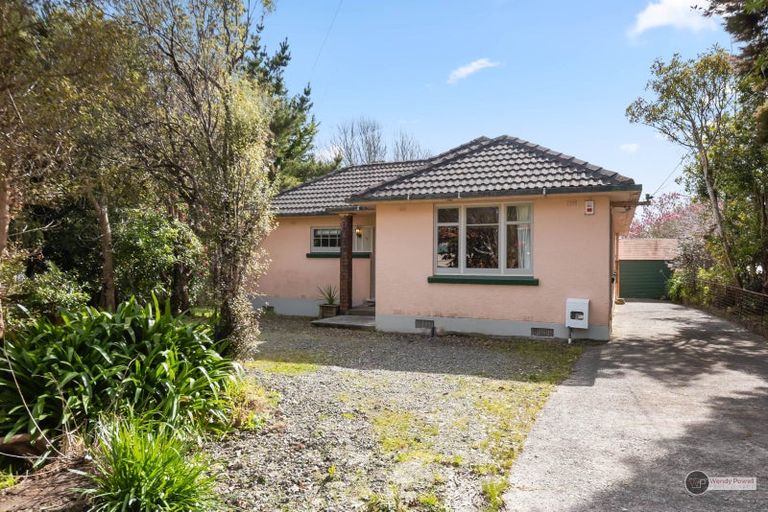 Photo of property in 11 Manuka Street, Stokes Valley, Lower Hutt, 5019