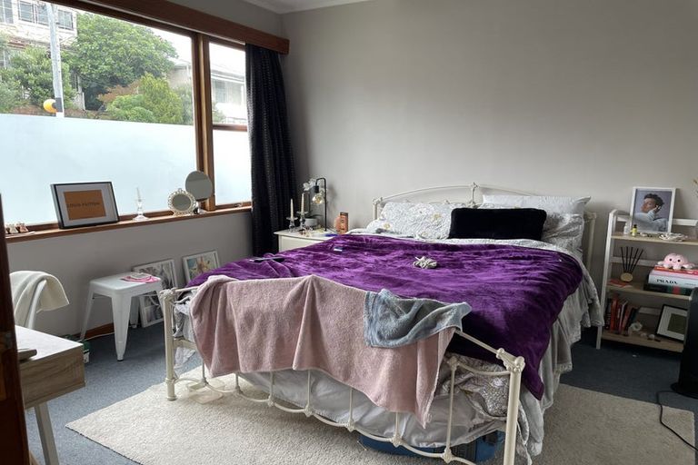 Photo of property in 59 Pirie Street, Mount Victoria, Wellington, 6011