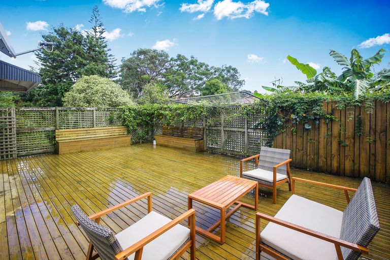 Photo of property in 2/41 Seabrook Avenue, New Lynn, Auckland, 0600