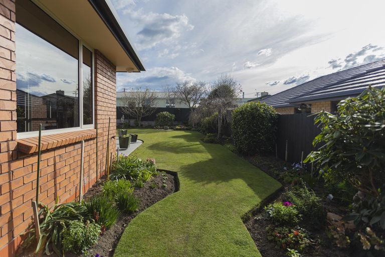Photo of property in 24 Hannah Place, Holmes Hill, Oamaru, 9401