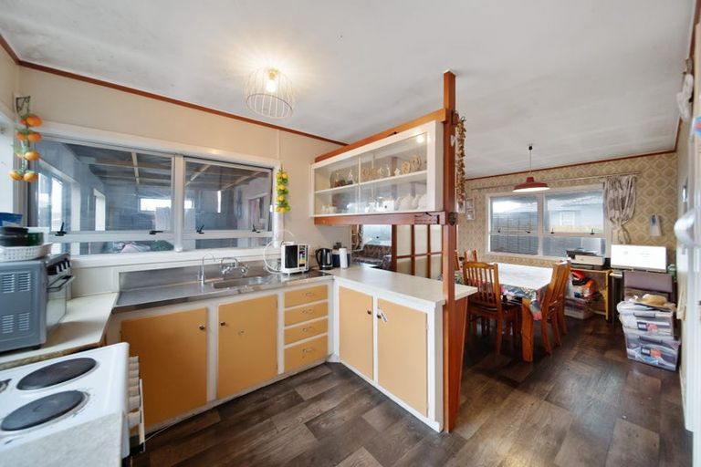 Photo of property in 32 Idlewild Avenue, Mangere, Auckland, 2022