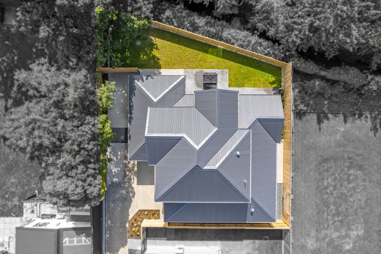 Photo of property in 47c Heretaunga Square, Silverstream, Upper Hutt, 5019