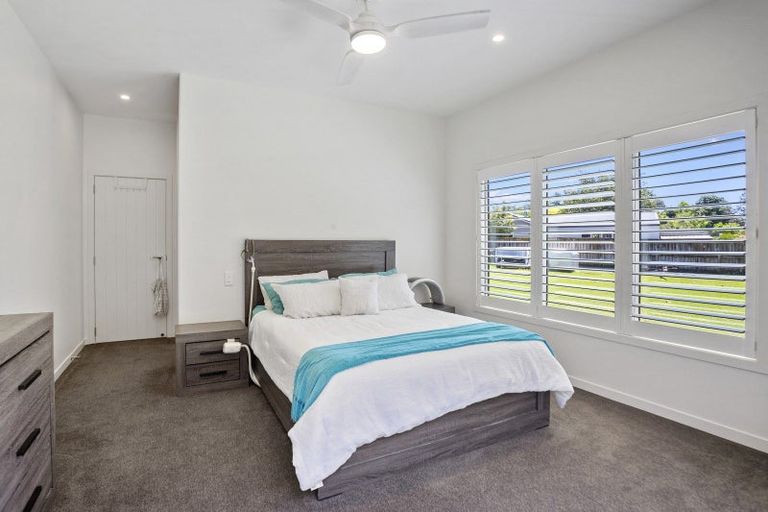 Photo of property in 284 Cambridge Road, Bethlehem, Tauranga, 3110