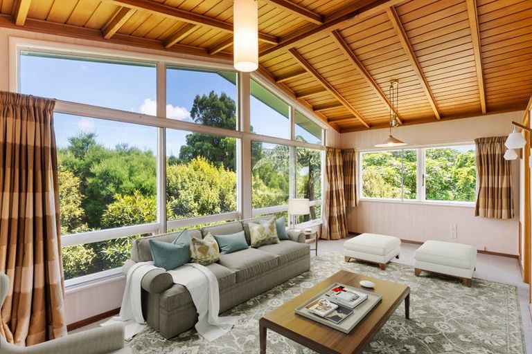 Photo of property in 7 Dorset Way, Wilton, Wellington, 6012