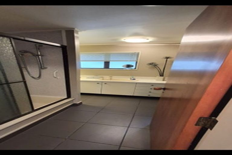 Photo of property in 66 Ocean Road, Paraparaumu Beach, Paraparaumu, 5032