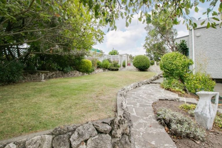 Photo of property in 62 Churchill Drive, Taradale, Napier, 4112