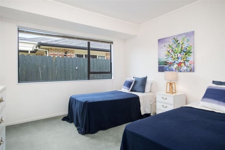 Photo of property in 1 Cloverlea Place, Pukekohe, 2120