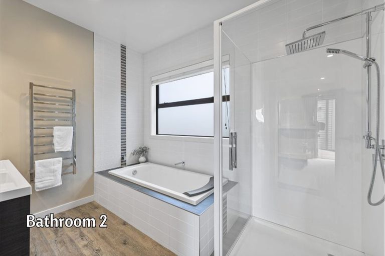 Photo of property in 67 Lomond Grove, Acacia Bay, Taupo, 3385