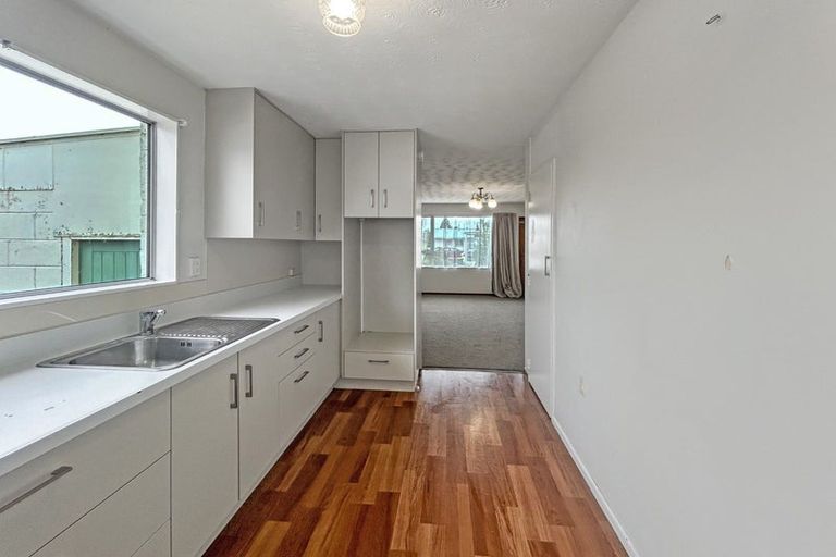 Photo of property in 14f Eccles Street, Gore, 9710