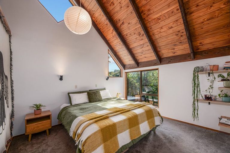 Photo of property in 172 Huia Road, Titirangi, Auckland, 0604