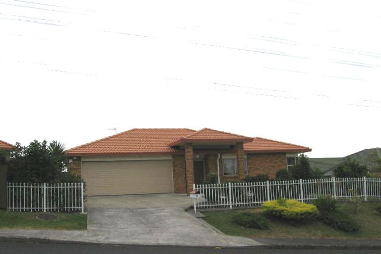 Photo of property in 11 Wattle Road, Sunnyvale, Auckland, 0612