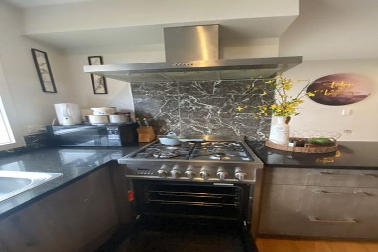 Photo of property in 5/1 June Place, Hamilton East, Hamilton, 3216