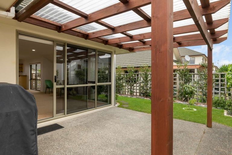 Photo of property in Seacrest, 18/200 Papamoa Beach Road, Papamoa Beach, Papamoa, 3118