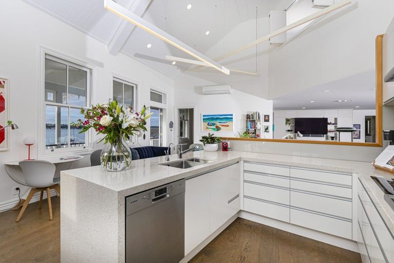 Photo of property in G 03/29 King Edward Parade, Devonport, Auckland, 0624