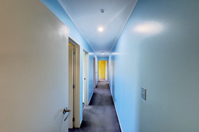 Photo of property in 53 Makora Road, Massey, Auckland, 0614