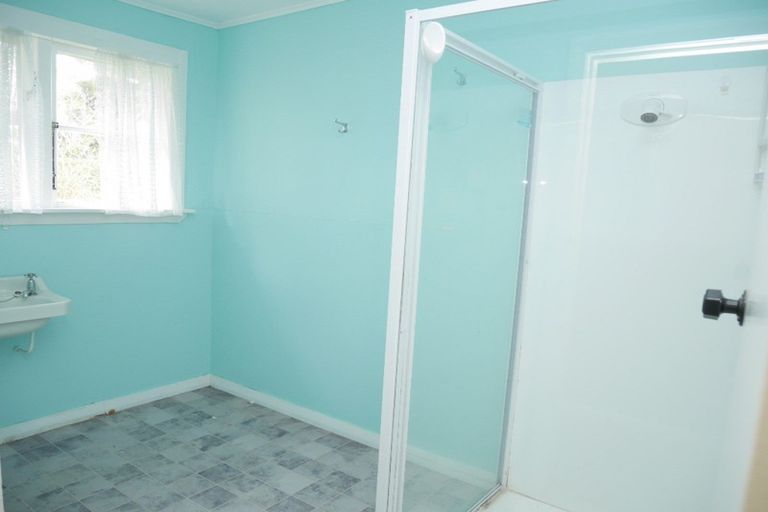 Photo of property in 10 Rangiuru Road, Otaki Beach, Otaki, 5512